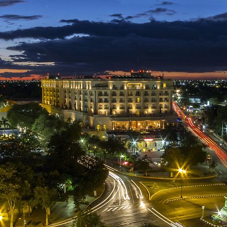 Fiesta Americana Merida Hotel Exterior photo